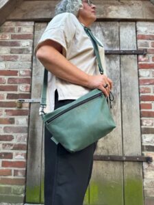 Große Tasche