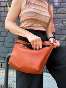 Große Tasche
