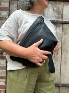 Große Tasche
