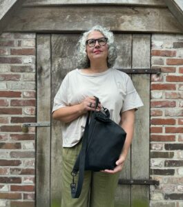 Große Tasche