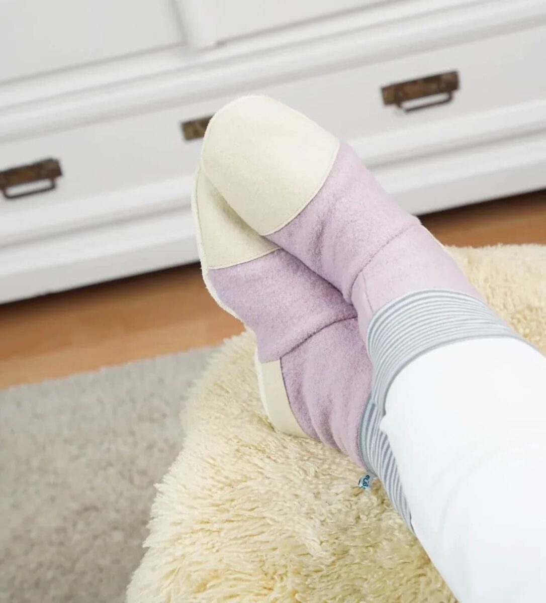 Ansicht der hohen Wollpuschen mit optionaler Wolleinlage