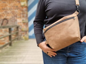 Große Tasche